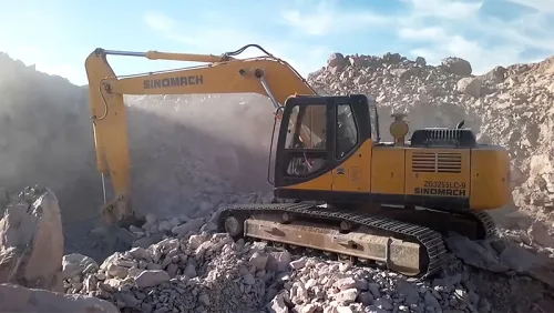 ZG250 Crawler Excavator for Mining Operation
