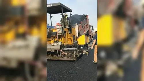 GYA4500 Track Asphalt Paver in Operation