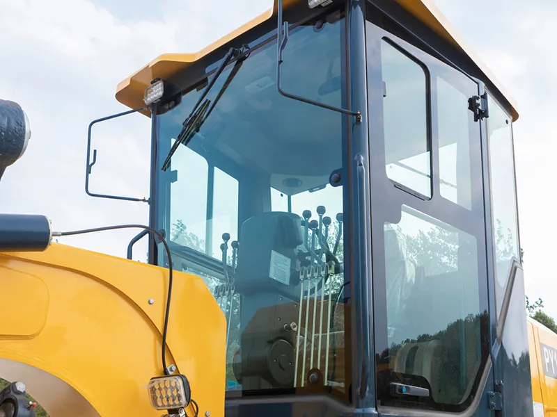 PY220H Motor Grader