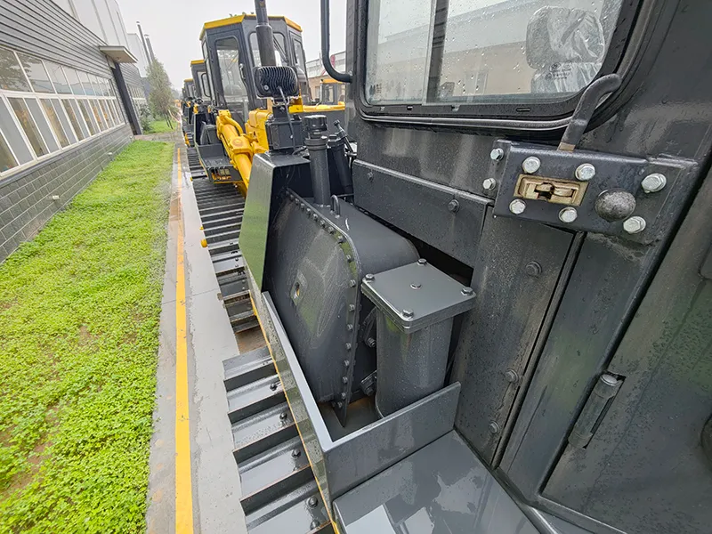 YD220 Hydraulic Crawler Bulldozer