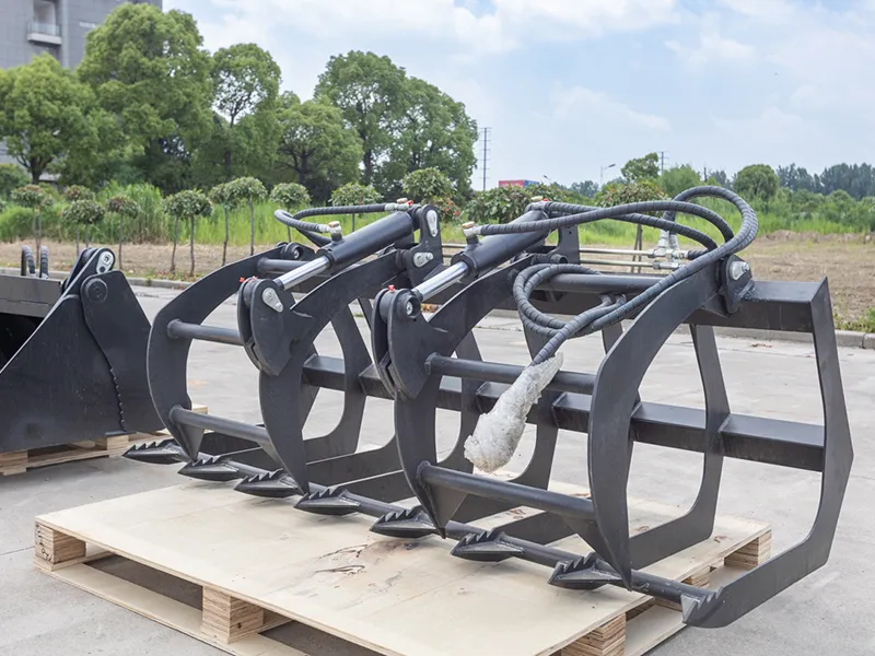 TS65/TS100 Wheeled Skid Steer Loader