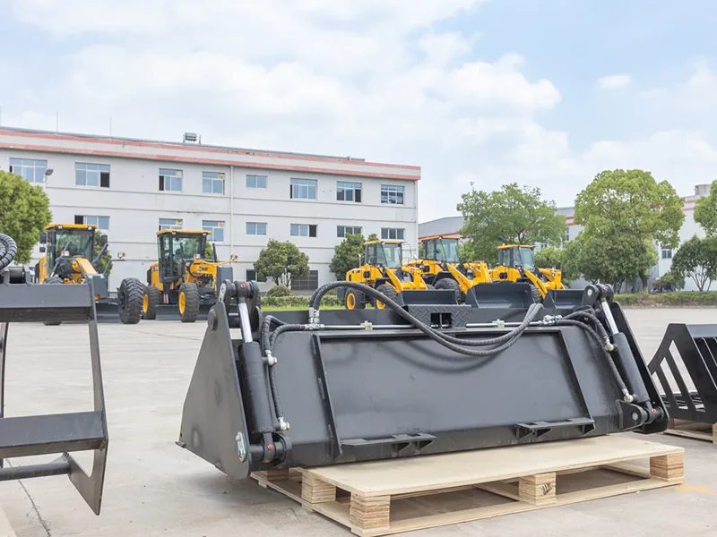 TS65/TS100 Wheeled Skid Steer Loader