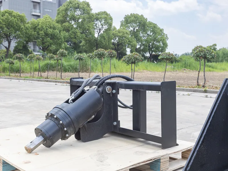 TS65/TS100 Wheeled Skid Steer Loader