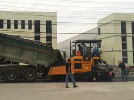 GYA4500 Track Asphalt Paver